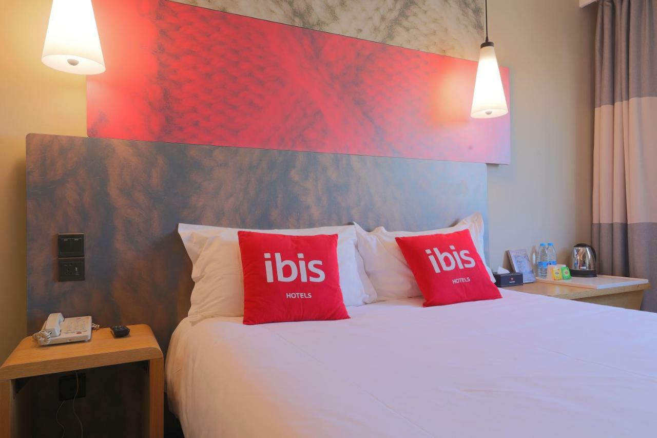 Ibis Qingdao Ningxia Road Hotel Exterior foto